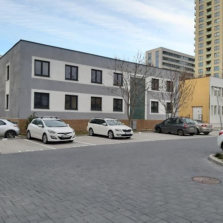 Living Bratislava By The Bus Station Hostel Luaran gambar